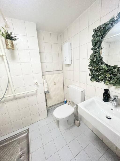 Modernes Apartment Mit 75Qm Mit Balkon & Aussicht Aachen Exterior photo